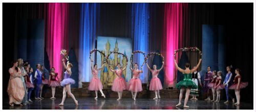 (Image: Dancers in Front of Blue-Coloured Rear Flats)