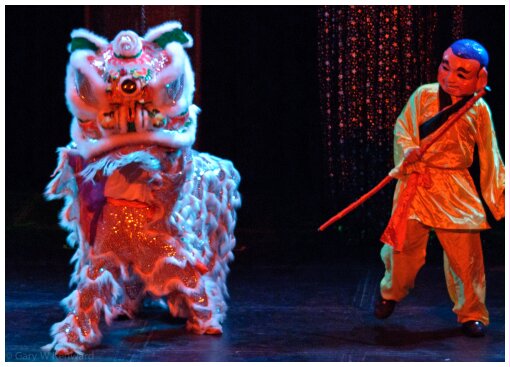 (Image: The Dragon and Dancer in Coloured Lighting)